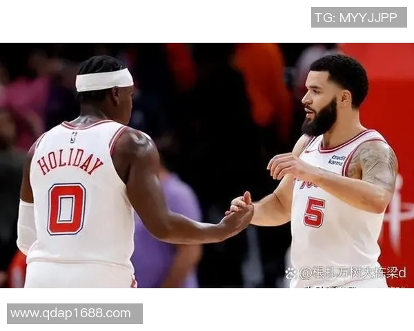 2018年12月16日火箭队与灰熊队精彩对决全场录像回放与精彩瞬间分析