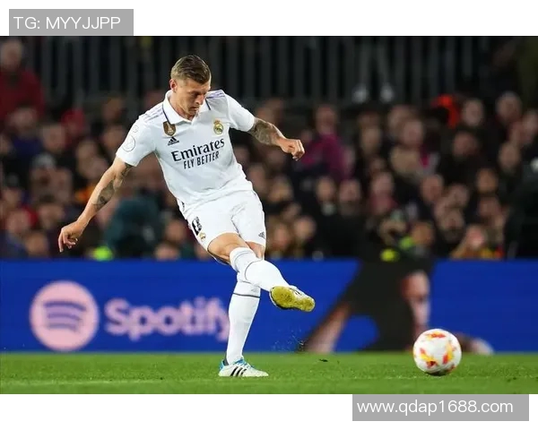 莱切主场迎战阿斯科利争夺意乙联赛关键三分之战